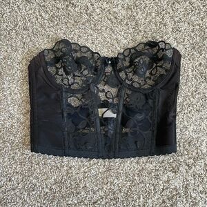 Vintage Victoria’s Secret Black Lace Bustier Corset 34B gold label small petit